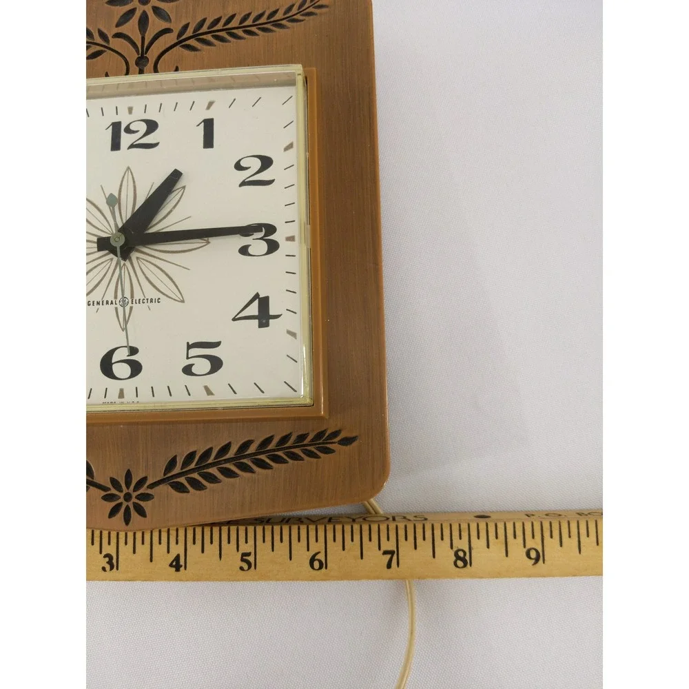 General Electric Wall Clock Brown Vintage 2146 Cutting Board Kitchen MCM USA